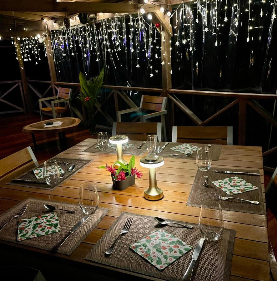 Eden Jungle Lodge 보카스 타운 외부 사진